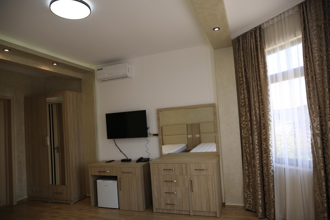 Villa Mariana Batumi Exterior foto